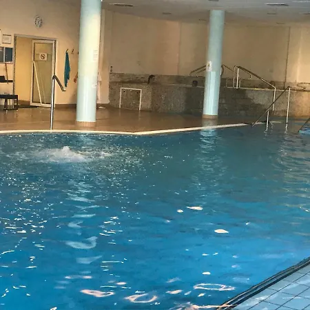 Apartament 444 *